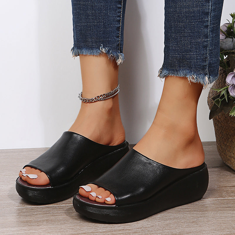 Floor | Slippers
